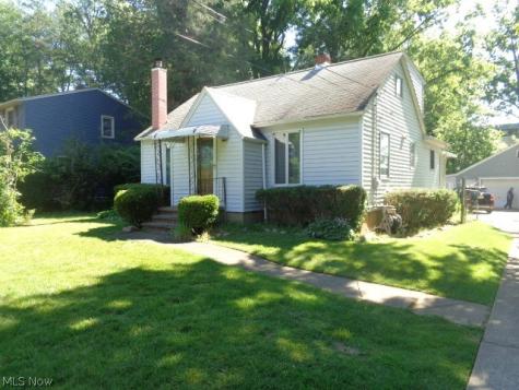 4455 Root Road North Olmsted OH 44070