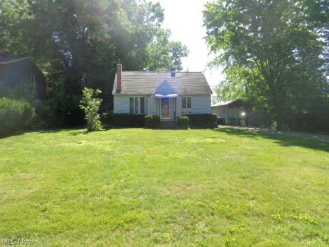 4455 Root Road North Olmsted OH 44070