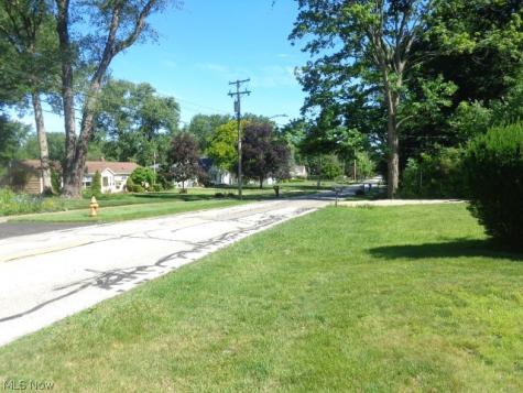 4455 Root Road North Olmsted OH 44070