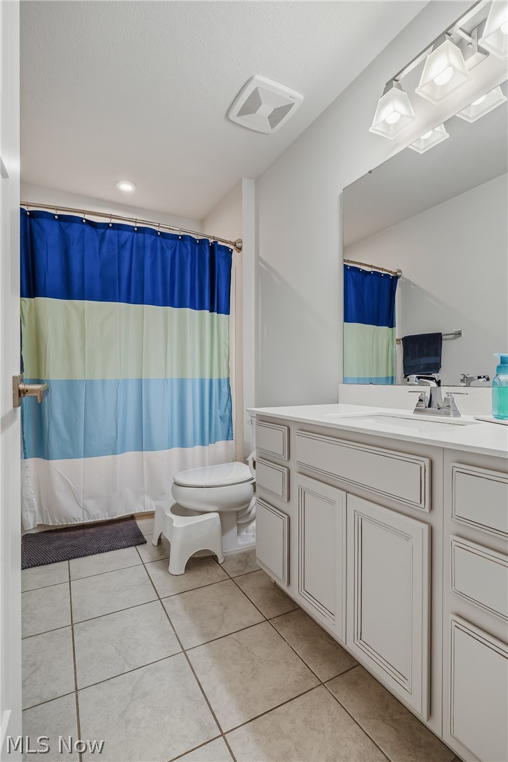 7906 Cobbler Avenue NE Canton OH 44721