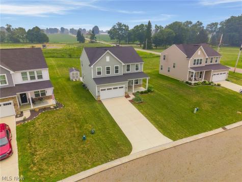 7906 Cobbler Avenue NE Canton OH 44721