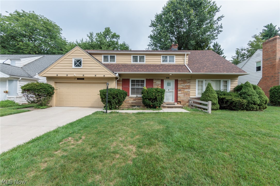 15711 Fenemore Road East Cleveland OH 44112