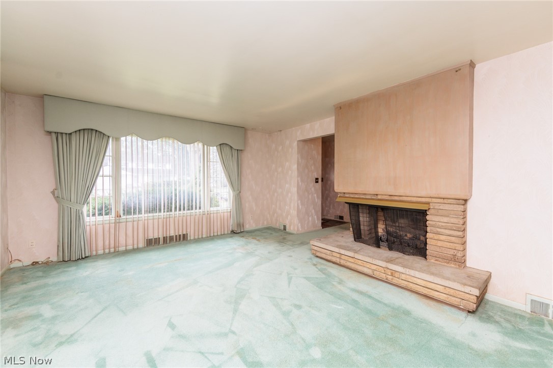 15711 Fenemore Road East Cleveland OH 44112