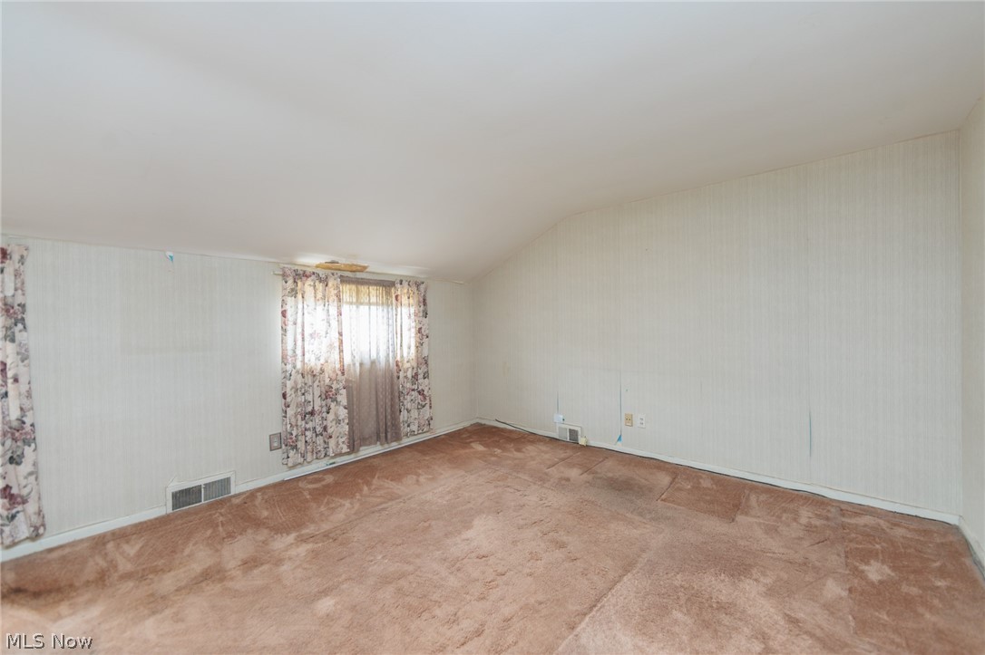15711 Fenemore Road East Cleveland OH 44112