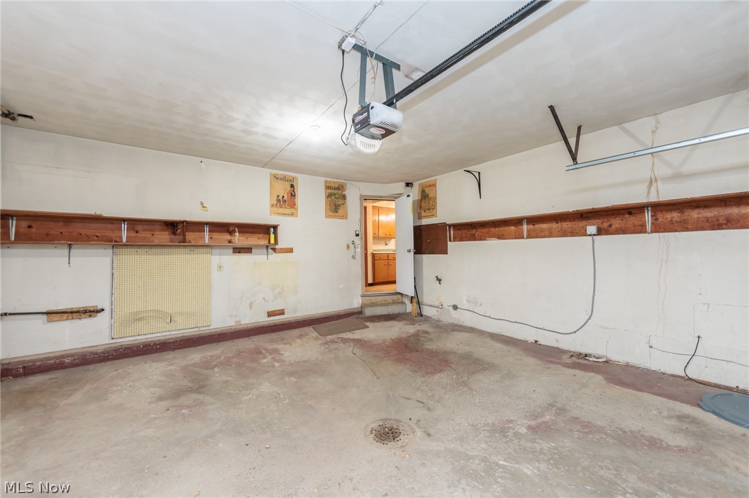 15711 Fenemore Road East Cleveland OH 44112