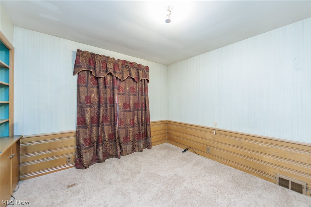 15711 Fenemore Road East Cleveland OH 44112