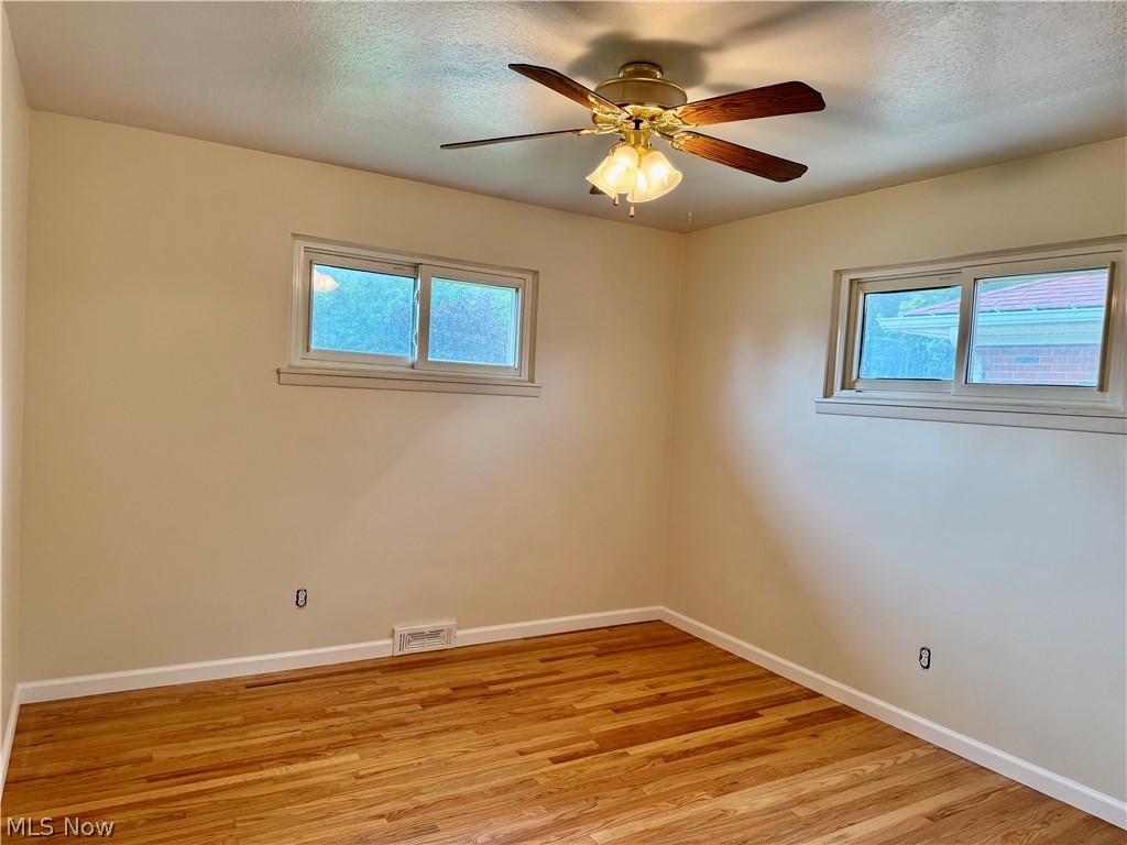 31505 Douglas Drive Willowick OH 44095