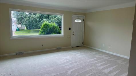 31505 Douglas Drive Willowick OH 44095