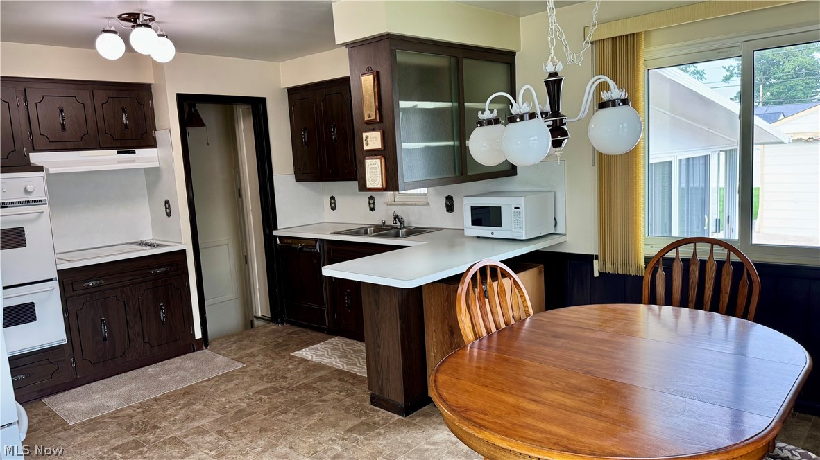 31505 Douglas Drive Willowick OH 44095