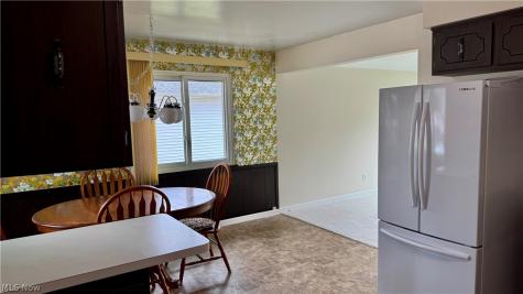 31505 Douglas Drive Willowick OH 44095