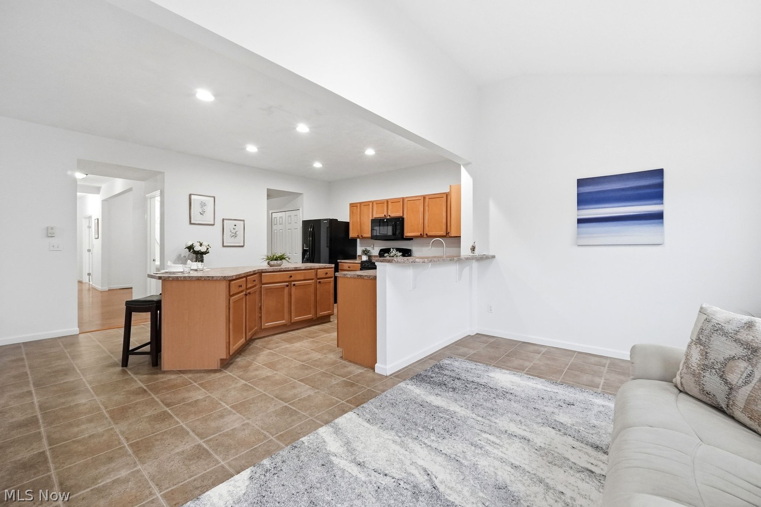 6440 Ruth Drive Seven Hills OH 44131