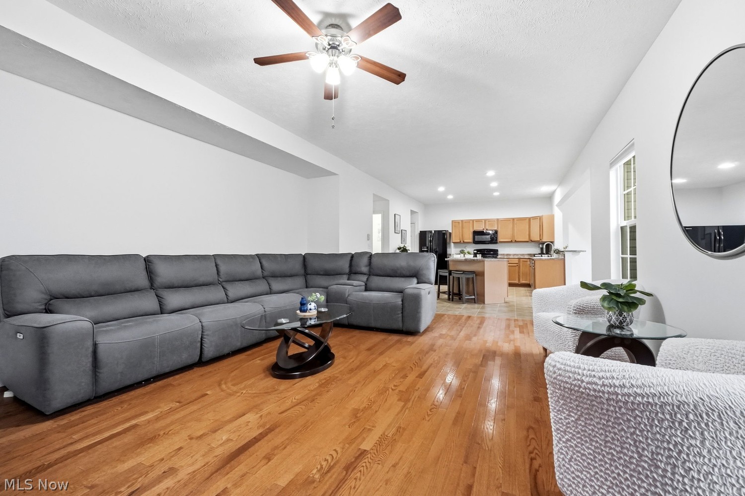 6440 Ruth Drive Seven Hills OH 44131