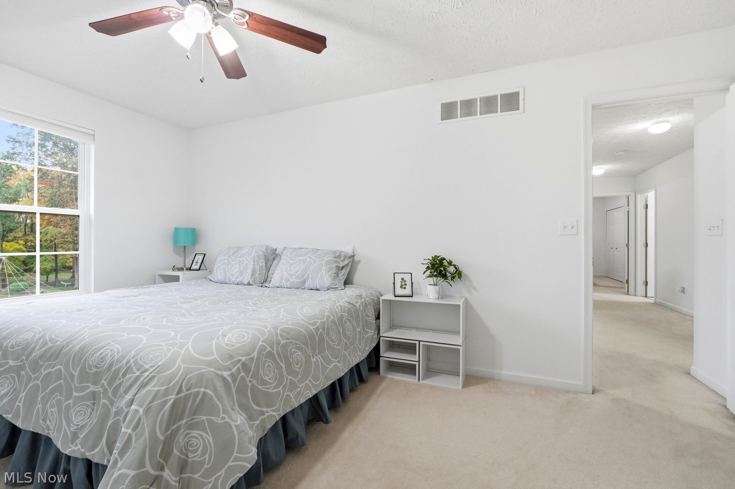 6440 Ruth Drive Seven Hills OH 44131