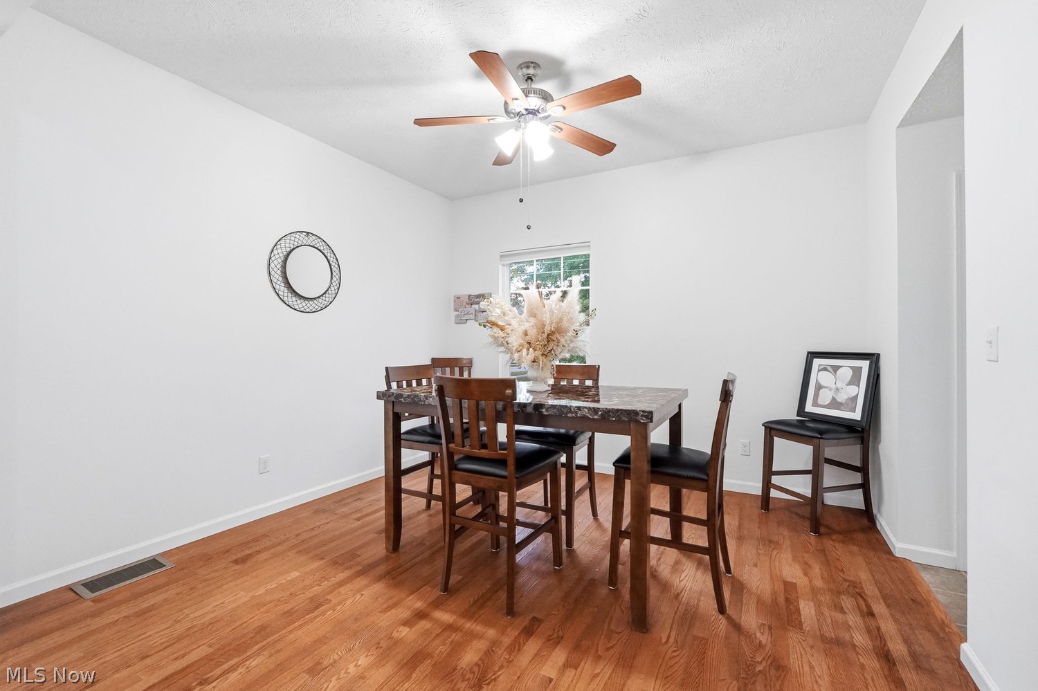 6440 Ruth Drive Seven Hills OH 44131