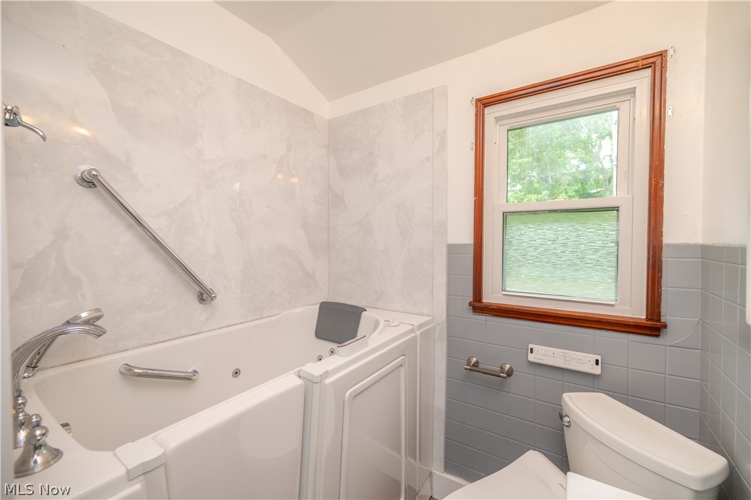 1020 Water Street Newton Falls OH 44444