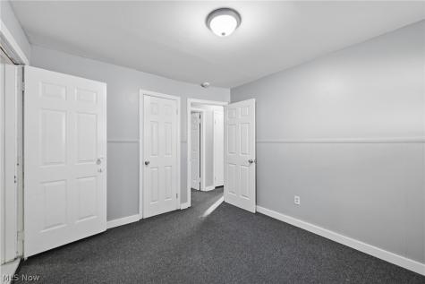 4469 E 154th Street Cleveland OH 44128