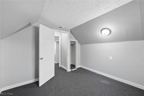 4469 E 154th Street Cleveland OH 44128