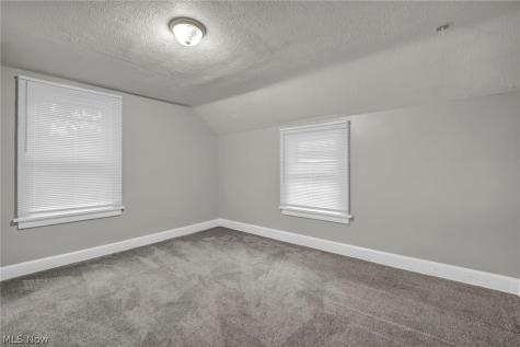 1334 S Seneca Avenue Alliance OH 44601