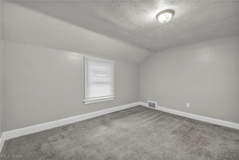 1334 S Seneca Avenue Alliance OH 44601