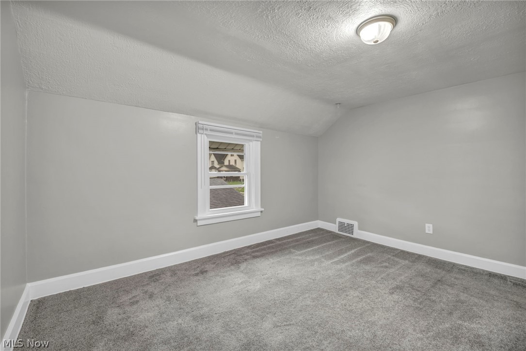 1334 S Seneca Avenue Alliance OH 44601