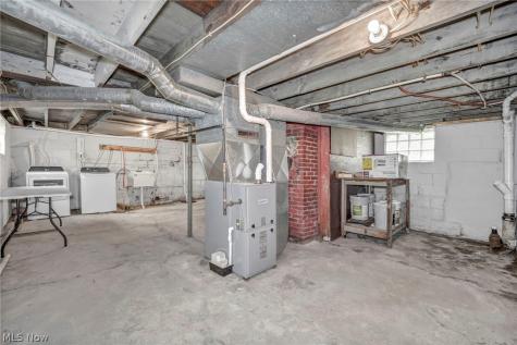 1334 S Seneca Avenue Alliance OH 44601