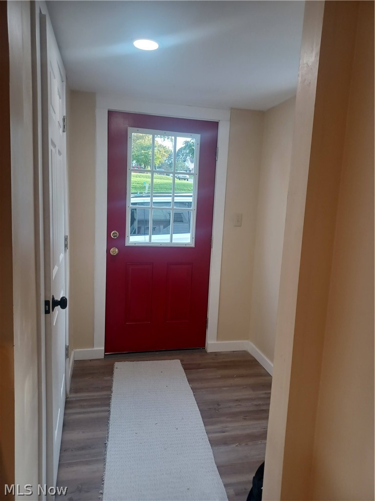 148 Elm Street Struthers OH 44471