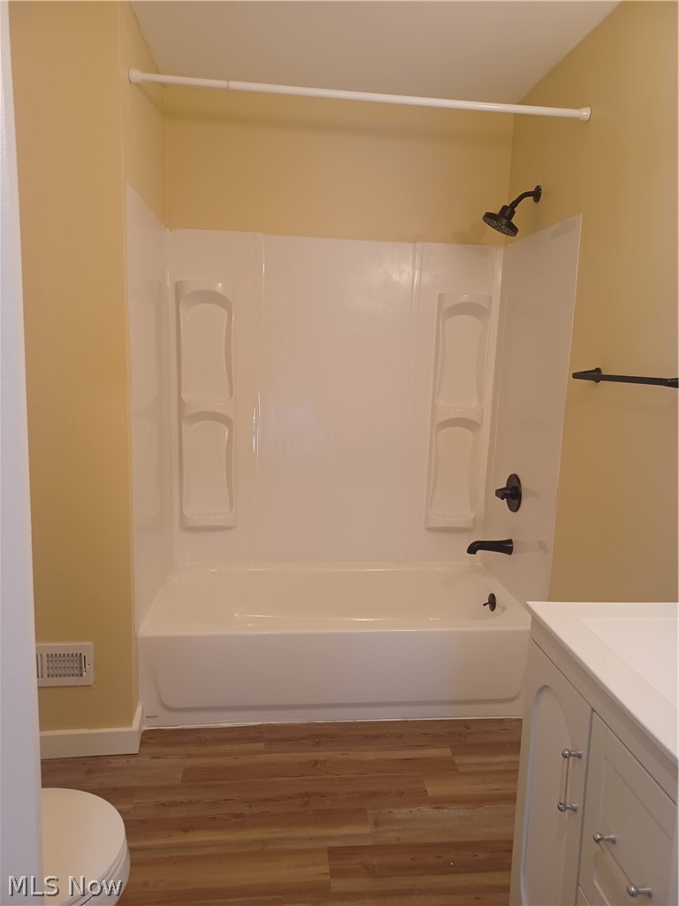 148 Elm Street Struthers OH 44471