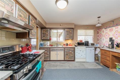 6415 S Park Boulevard Parma OH 44134