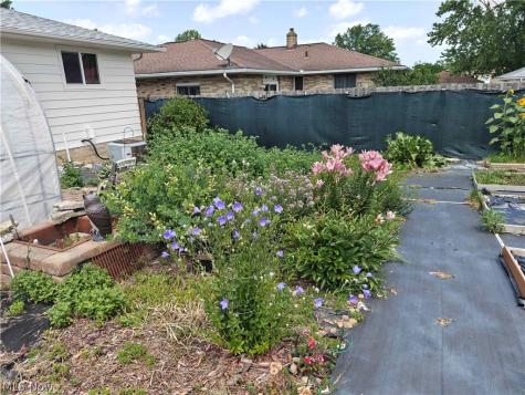 6415 S Park Boulevard Parma OH 44134