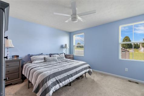 5248 Decker Street Barberton OH 44203