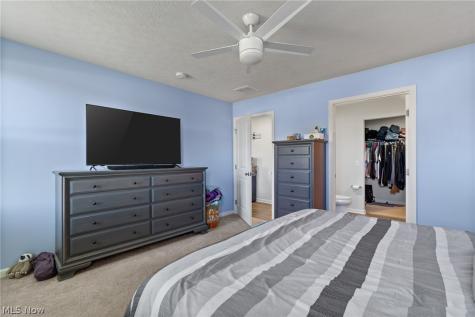 5248 Decker Street Barberton OH 44203