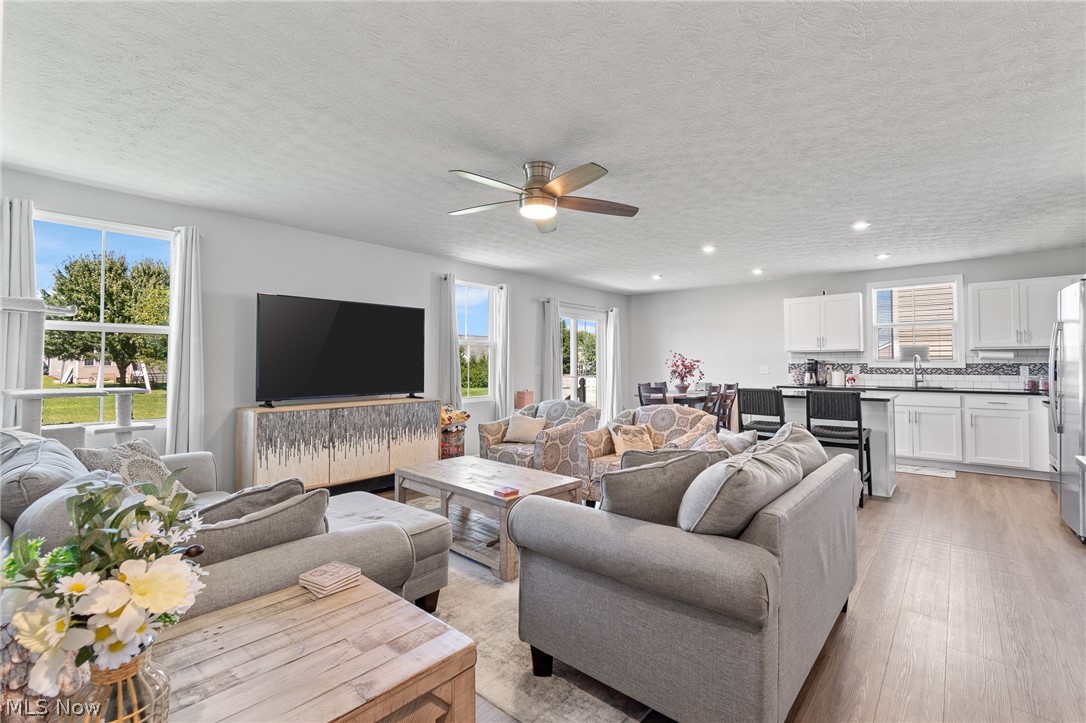 5248 Decker Street Barberton OH 44203