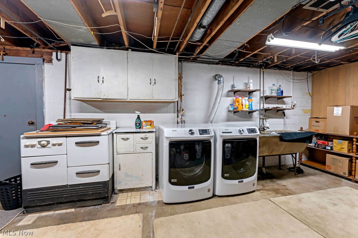 234 Trumbull Avenue Youngstown OH 44505