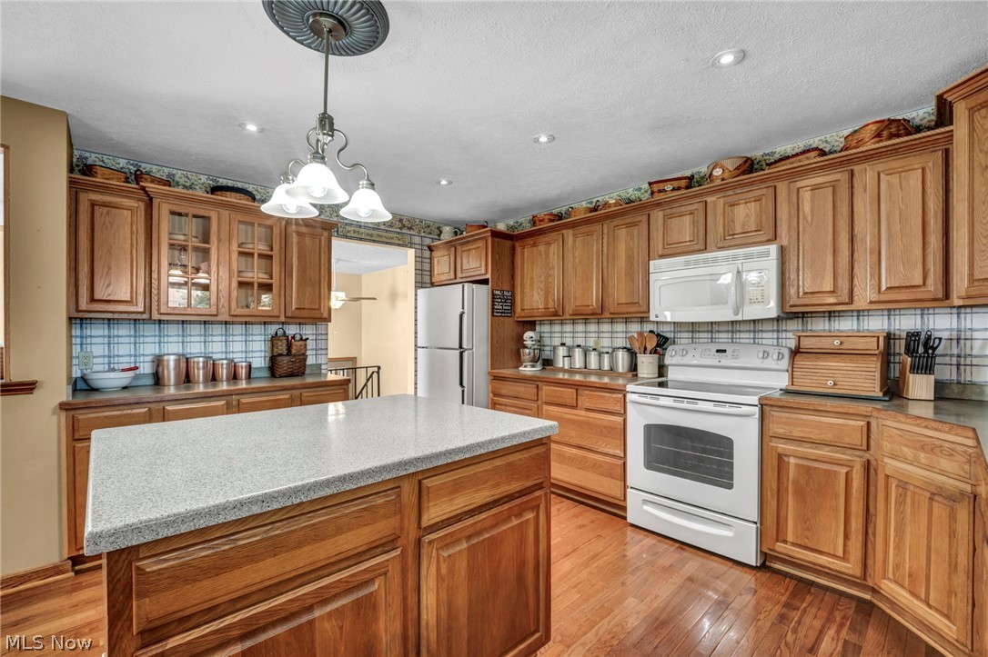 4102 Manchester Road Perry OH 44081