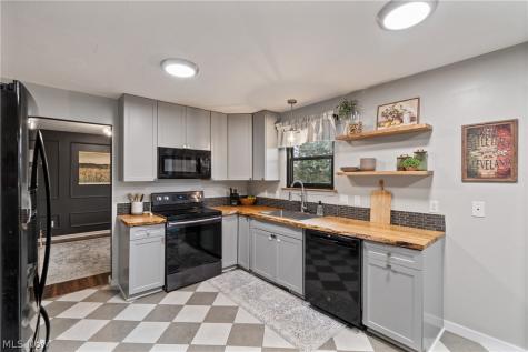 3969 Beat Road Litchfield OH 44253