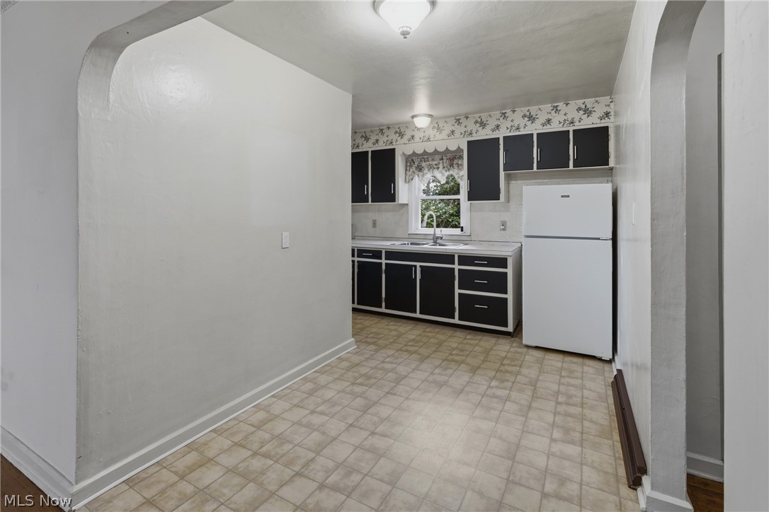 782 Saxon Avenue Akron OH 44314