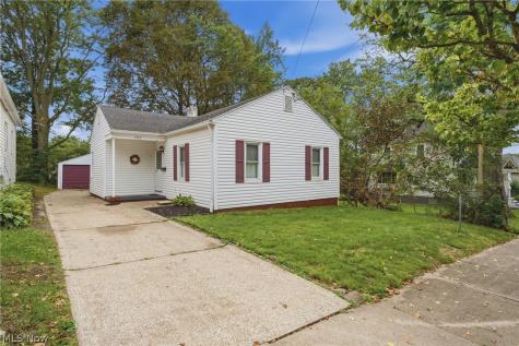 782 Saxon Avenue Akron OH 44314