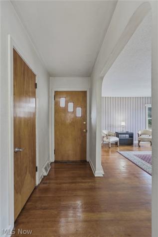 782 Saxon Avenue Akron OH 44314
