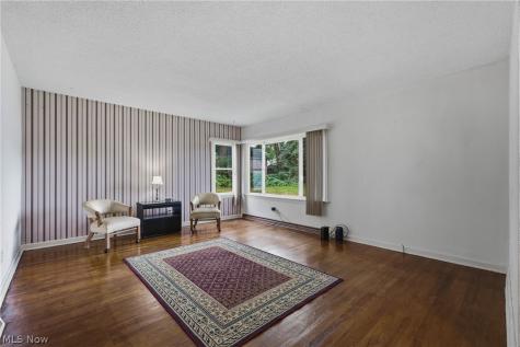 782 Saxon Avenue Akron OH 44314