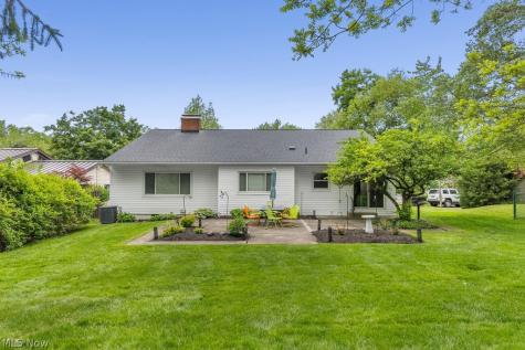 515 Vosello Avenue Akron OH 44313