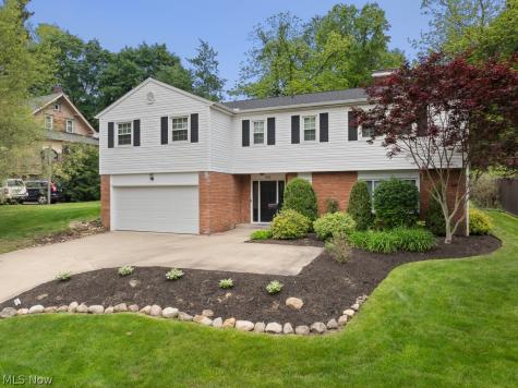 515 Vosello Avenue Akron OH 44313