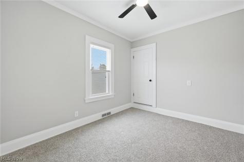 355 N 12th Street Sebring OH 44672