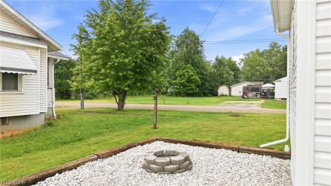 355 N 12th Street Sebring OH 44672