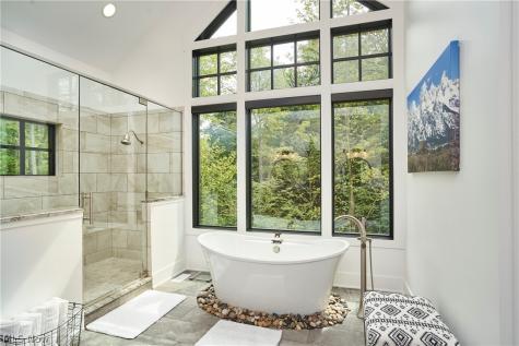 4351 Fawn Trail Richfield OH 44286