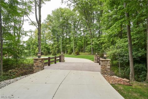 4351 Fawn Trail Richfield OH 44286