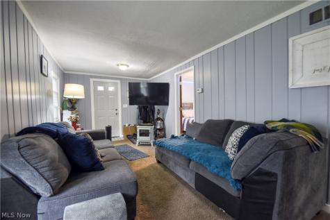 902 Quentin Road Eastlake OH 44095