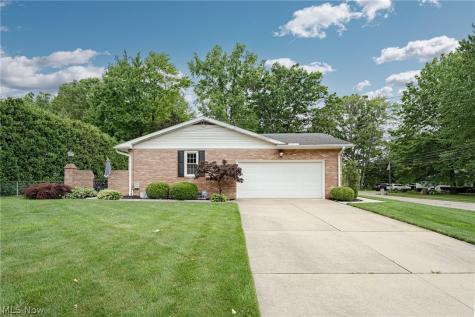 86 Blue Hill Lane Fairlawn OH 44333