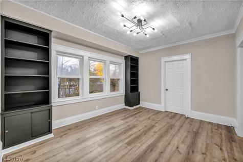 3147 Whitethorn Road Cleveland Heights OH 44118