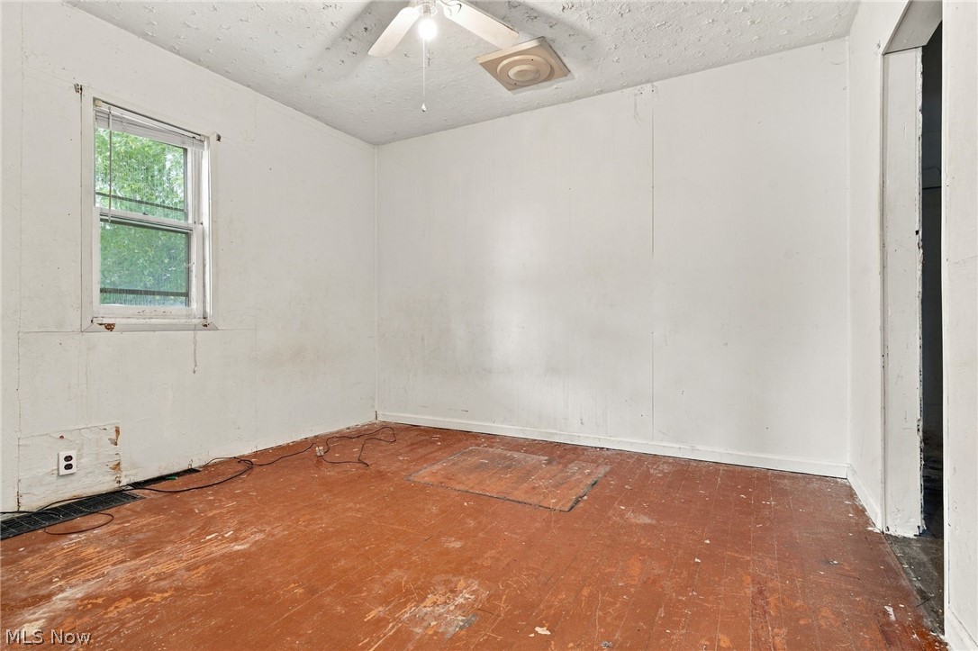 218 Jacob Street NE Navarre OH 44662