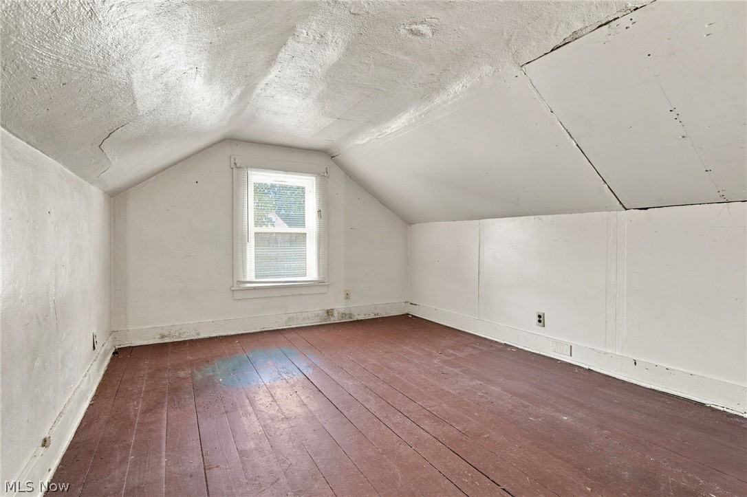 218 Jacob Street NE Navarre OH 44662
